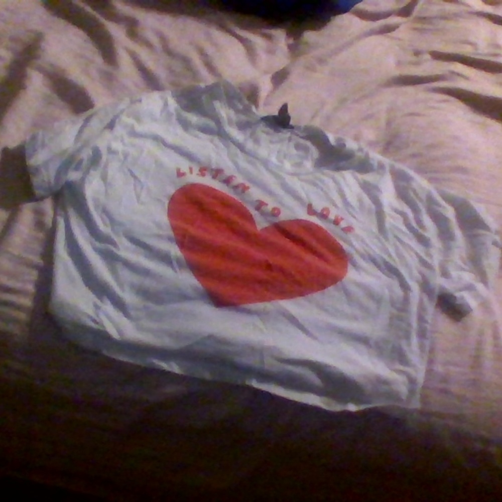 listen to love crop top